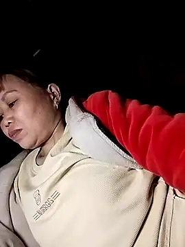 Sam-cute's cam snapshot