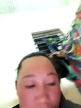 Jooj-'s cam snapshot