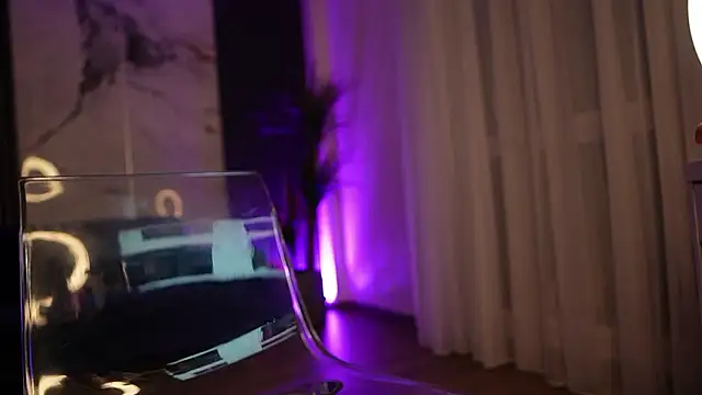 KimmBlaze live sex cam