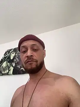 MattMiller28's cam snapshot