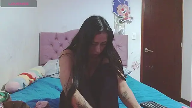 katty_hottest's cam snapshot