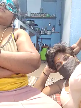 divyasree1431's cam snapshot