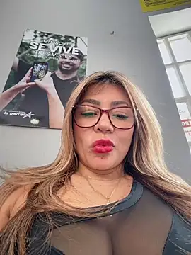 DIANITA_1988 live sex cam