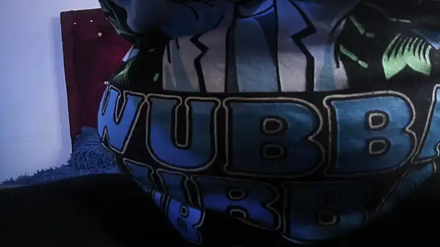 sexy_diablaa's cam snapshot