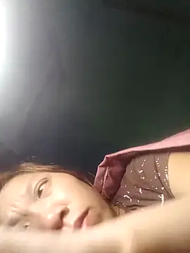 bella-la's cam snapshot