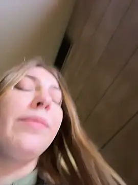 Sunny___Bunny live sex cam