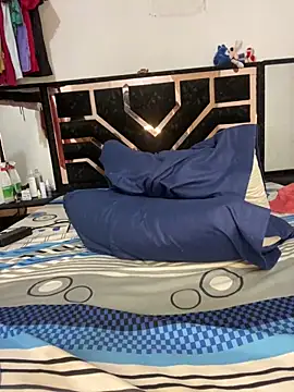 Noura__jasmin's cam snapshot