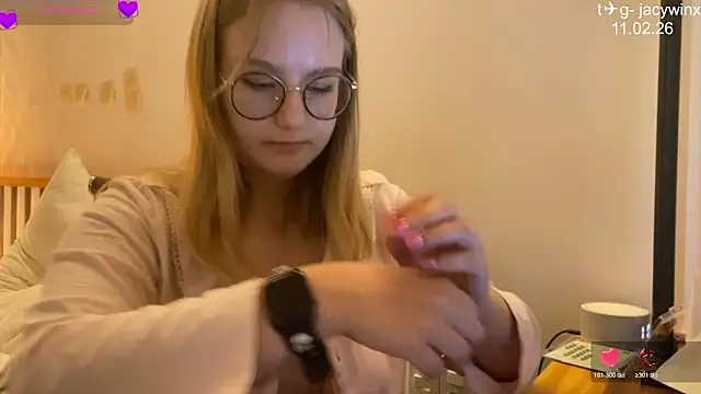 JacyWinslat's cam snapshot