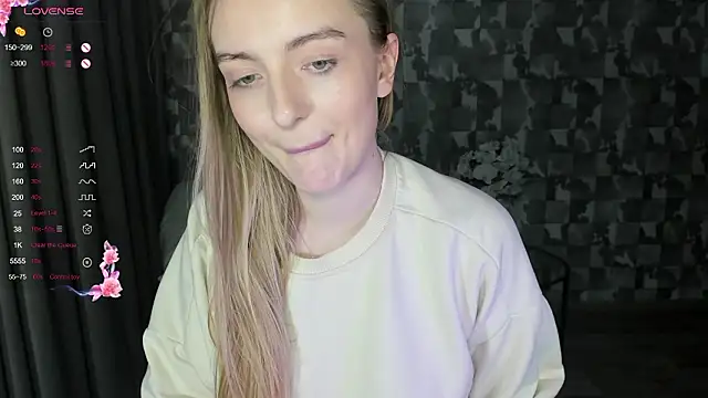 A_delina's cam snapshot