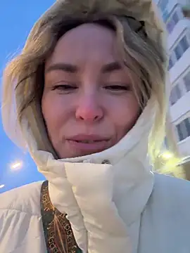 LovenseLush's cam snapshot