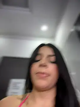 ArieliciousXXX live sex cam