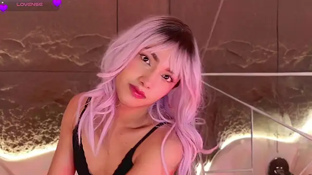 GraceFoxy live sex cam