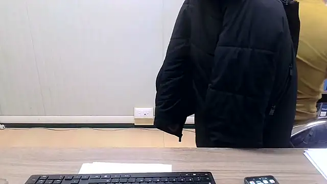 Evasionee live sex cam