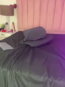 Lolagolden1 live sex cam