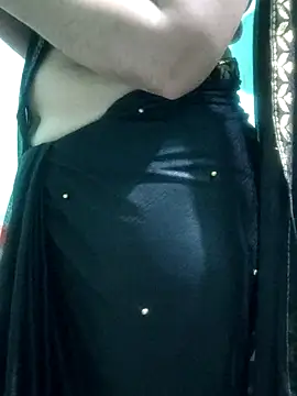 Piya-Naughty live sex cam