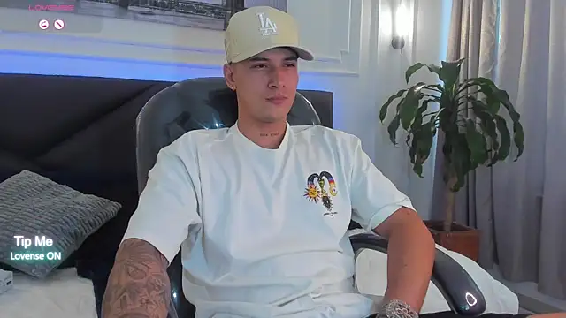 Damian23__ live sex cam