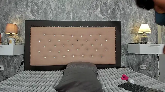 JuliKim_'s cam snapshot