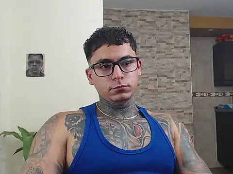 maxstrom111's cam snapshot