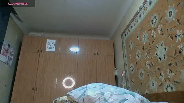 AnnaXLovers's cam snapshot