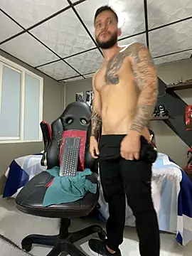 marcel_crawford96's cam snapshot