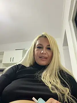 SonyaJoy's cam snapshot