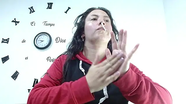 ElaMurray02's cam snapshot