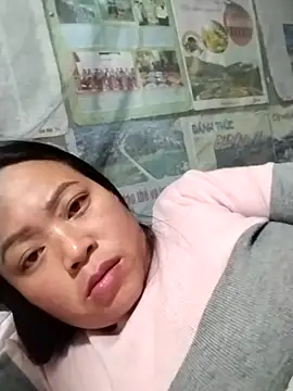 AlilaK2's cam snapshot