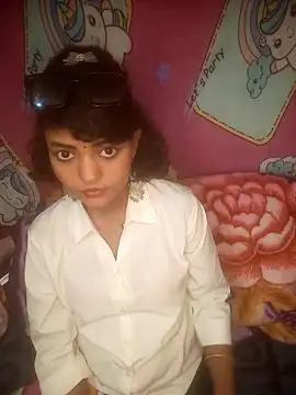 Freakingromance's cam snapshot