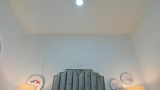 debora_scoot's cam snapshot