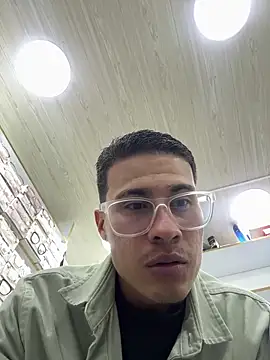 Latin_Paisa_Boy live sex cam