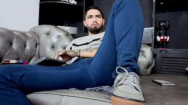 matteosantos live sex cam