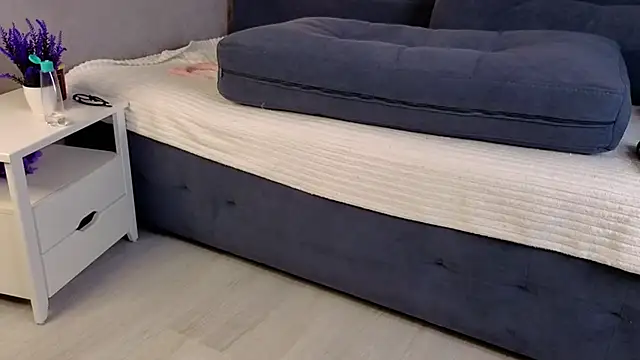 ElissaGlod live sex cam