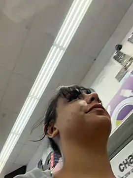 allybluee777's cam snapshot