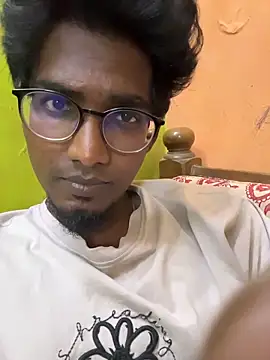 chennai_sexyboy live sex cam