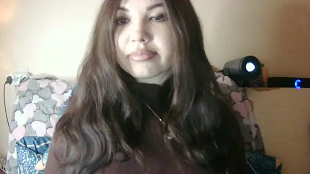 Hoyloria's cam snapshot