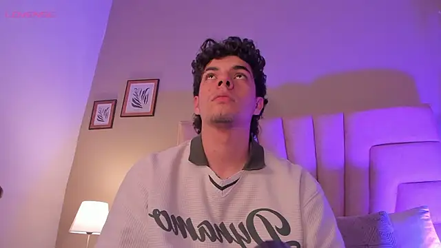 Axel_Creed live sex cam