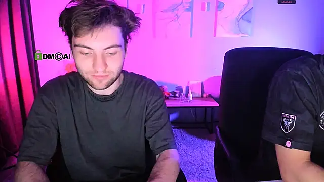 travis_wolf_ live sex cam