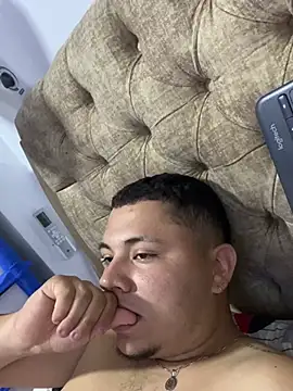 JhostineandLucero's cam snapshot