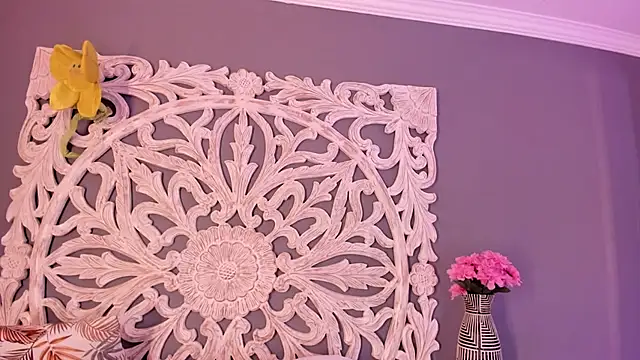 loraineblake's cam snapshot