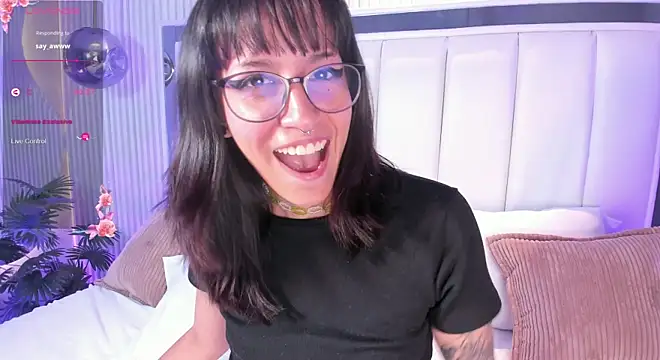 ViolettaColinss's cam snapshot