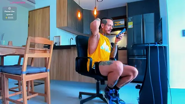 fitnolan live sex cam