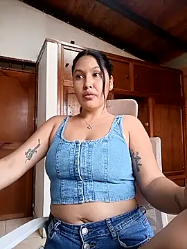 NattyVega live sex cam