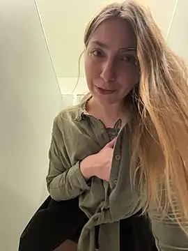 Sunny___Bunny live sex cam