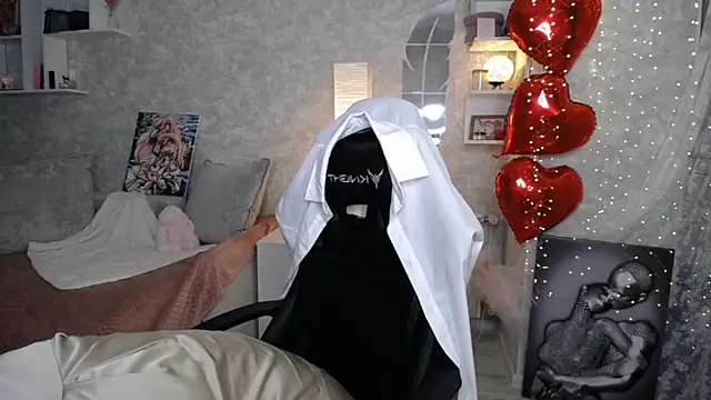 NickyAdamidi's cam snapshot