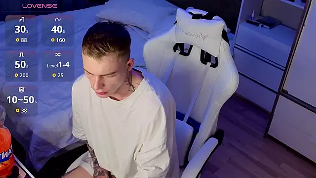 callmealexthx's cam snapshot