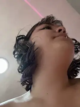 Criistalbloom's cam snapshot