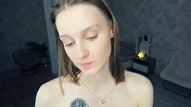 LianneBynon's cam snapshot