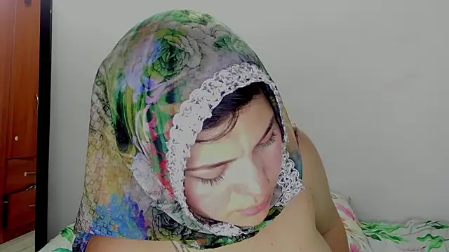 YaraSajar_'s cam snapshot