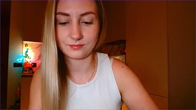 BluueSilk's cam snapshot