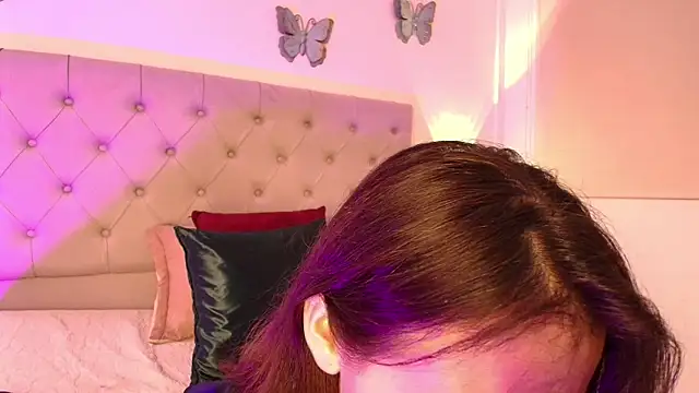 MiccaMadison's cam snapshot